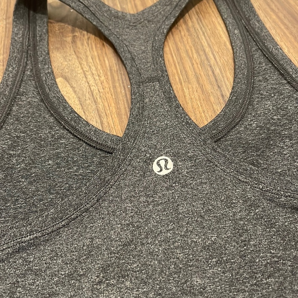 Lululemon Cool Racerback Tank sz6 - Picture 3 of 3